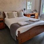 Fellview Guest house 3*
